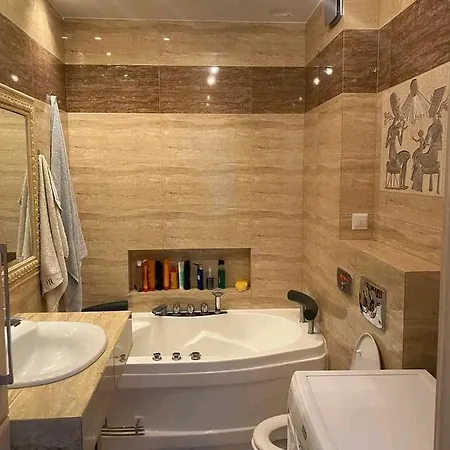 아파트 Apartament 레다